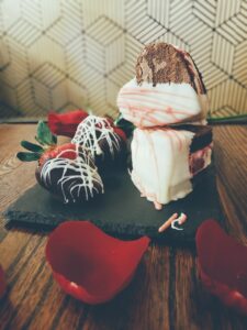 Fletcher's Ice Cream Valentines Kit Minneapolis Minnesota Dessert