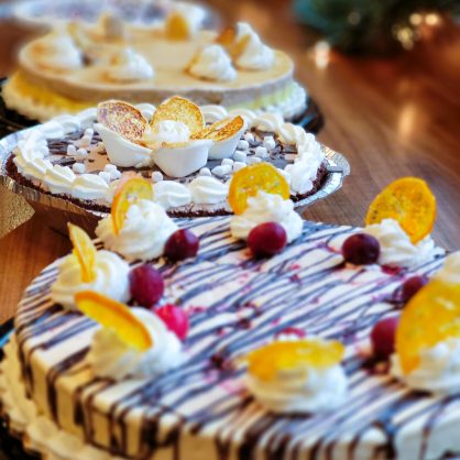 Fletchers_HolidayChristmasIceCreamCak3_Sq